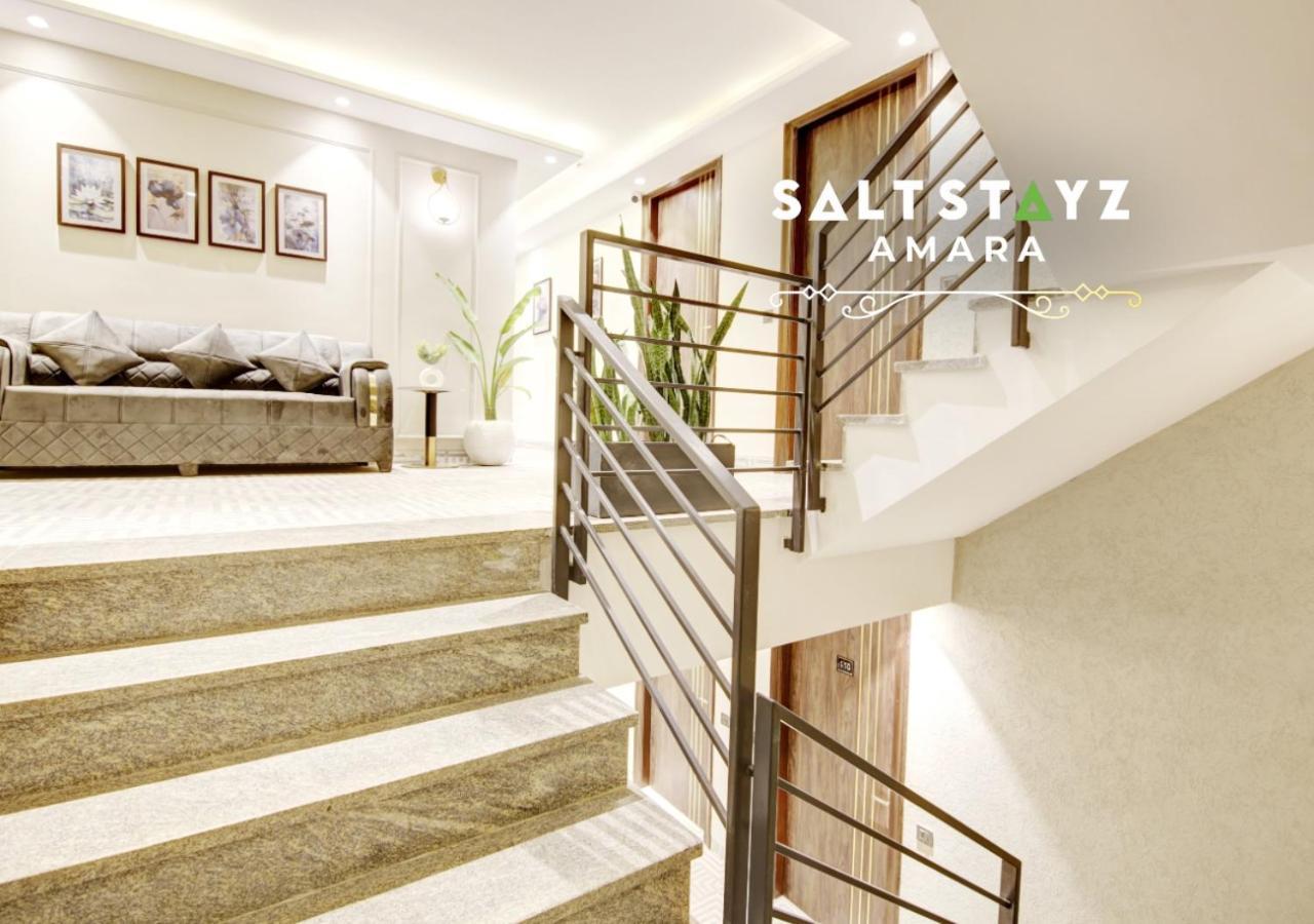 Saltstayz Premier - Galleria Market Road & Sector 27 Гургаон Екстериор снимка